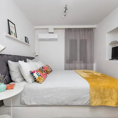 Diocletian's Palace Studio Prime Location, Budget-friendly Appartamento Spalato