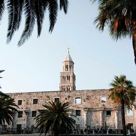 Diocletian's Palace Studio Prime Location, Budget-friendly * Spalato